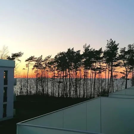 Piekny Bella Baltic Tuz Przy Plazy Widok Morze 아파트