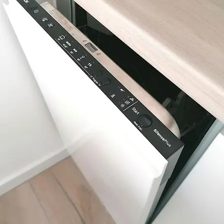 Piekny Bella Baltic Tuz Przy Plazy Widok Morze 아파트 *