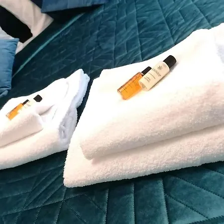 Piekny Bella Baltic Tuz Przy Plazy Widok Morze 아파트 *