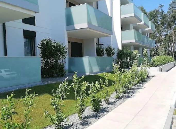 Piekny Bella Baltic Tuz Przy Plazy Widok Morze Rewal